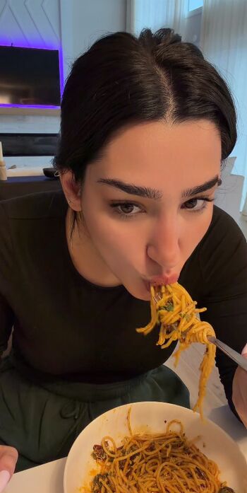 Full leaked Adolladola private onlyfans photo