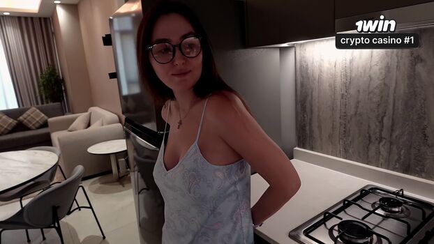 Full leaked Alinarai private onlyfans photo