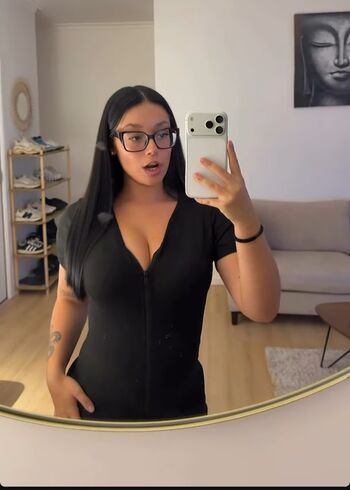 Full leaked Andrea private onlyfans photo