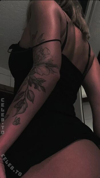 Full leaked Cheyenne heise private onlyfans photo