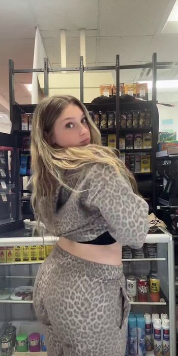 Full leaked Kaite private onlyfans photo