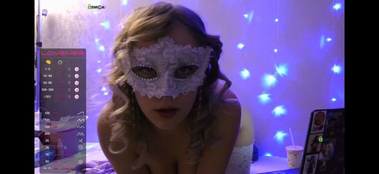 Full leaked Miras private onlyfans photo