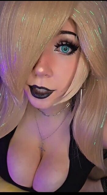 Full leaked Miukadoo private onlyfans photo