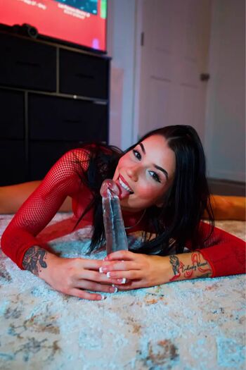 ninabellex