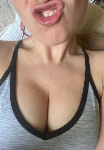 Full leaked Peach private onlyfans photo