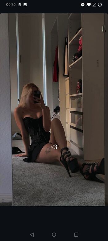 Full leaked Sky stn private onlyfans photo