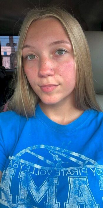 Full leaked Skylar gray private onlyfans photo
