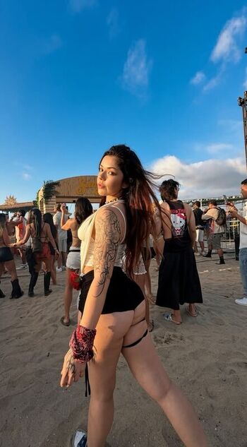 Full leaked Wavy brin private onlyfans photo